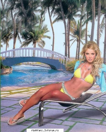 Anahi - Roxy - Poza